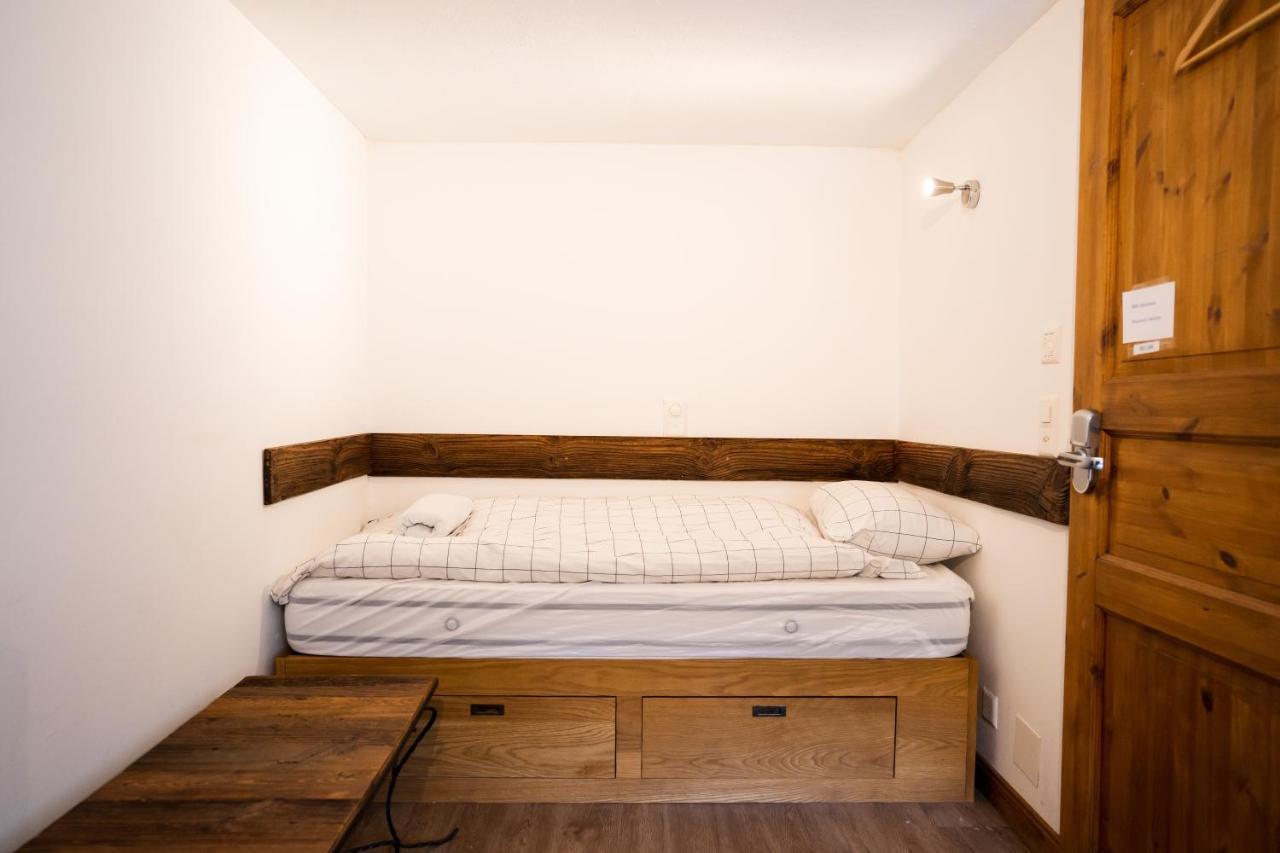 La Baraka Hostel Bagnes エクステリア 写真